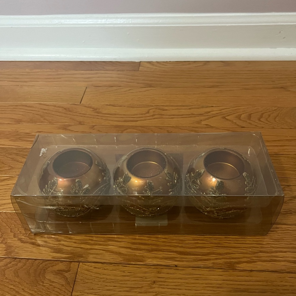 JCP Home Traditional Elegance Gold Tea Light Candle Holders - NWT